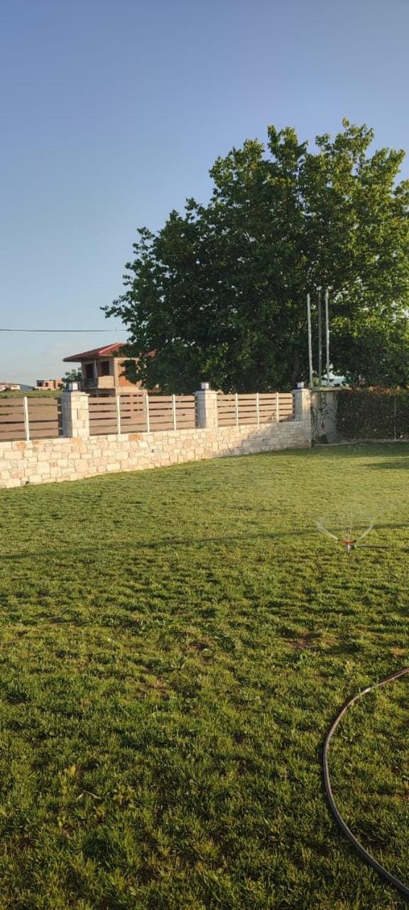 MiK & LENA Bed and Breakfast in Halkidiki