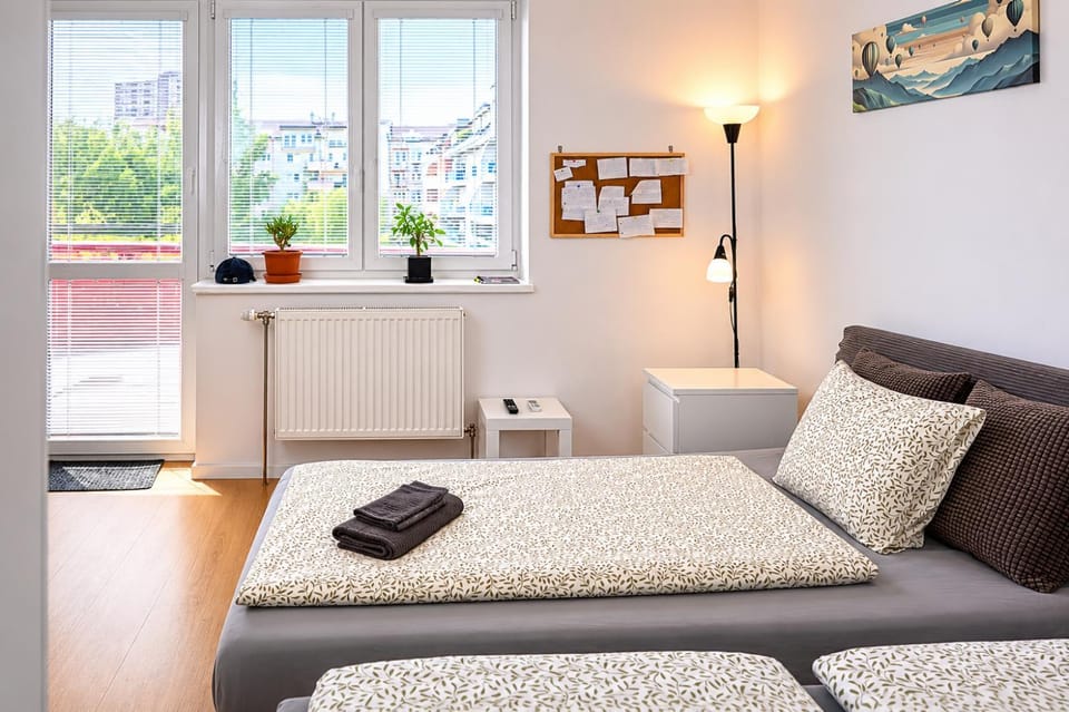 View (from property/room), View (from property/room), Living room, Bedroom