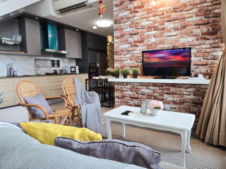 NEW 2BR Sunrise Gurney with Stunning Seaview 无敌日出海景房 Apartment in George Town