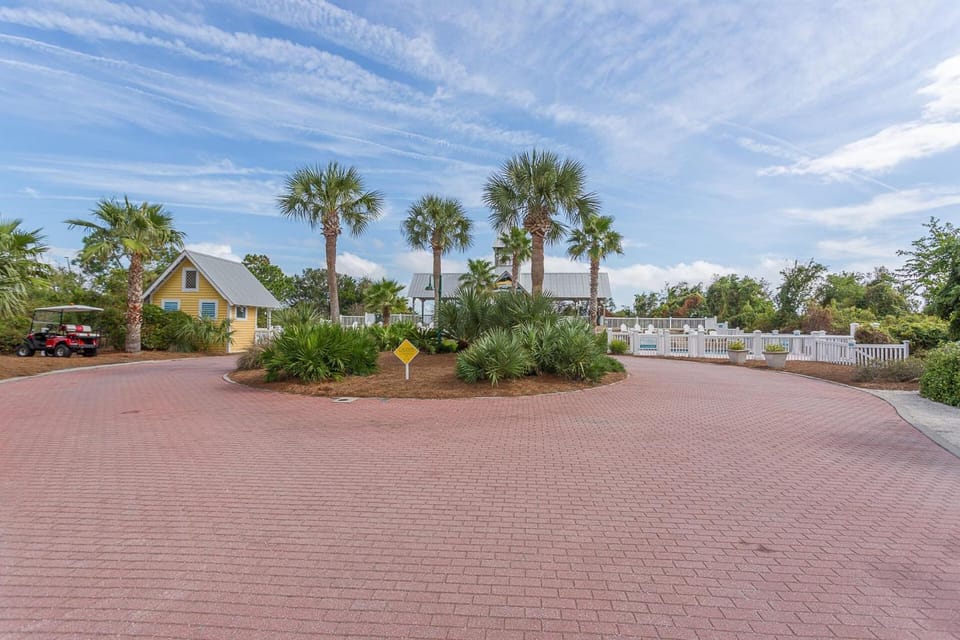 20 Coast - Tag Knot Cottage House in Saint Simons Island