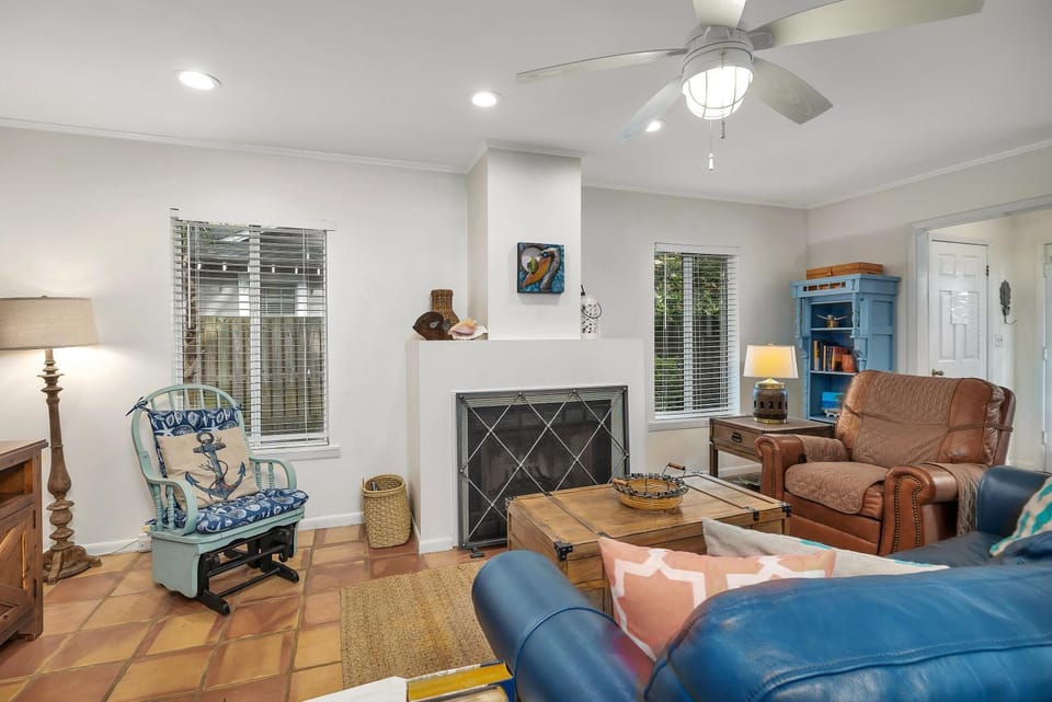 613 Sheraton Plaza House in Saint Simons Island