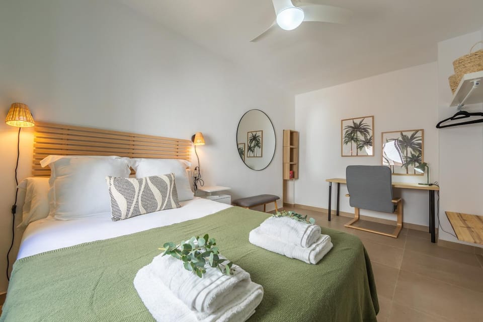 Beach, Pool & Balcony - SimplyTarifa Apartment in Tarifa