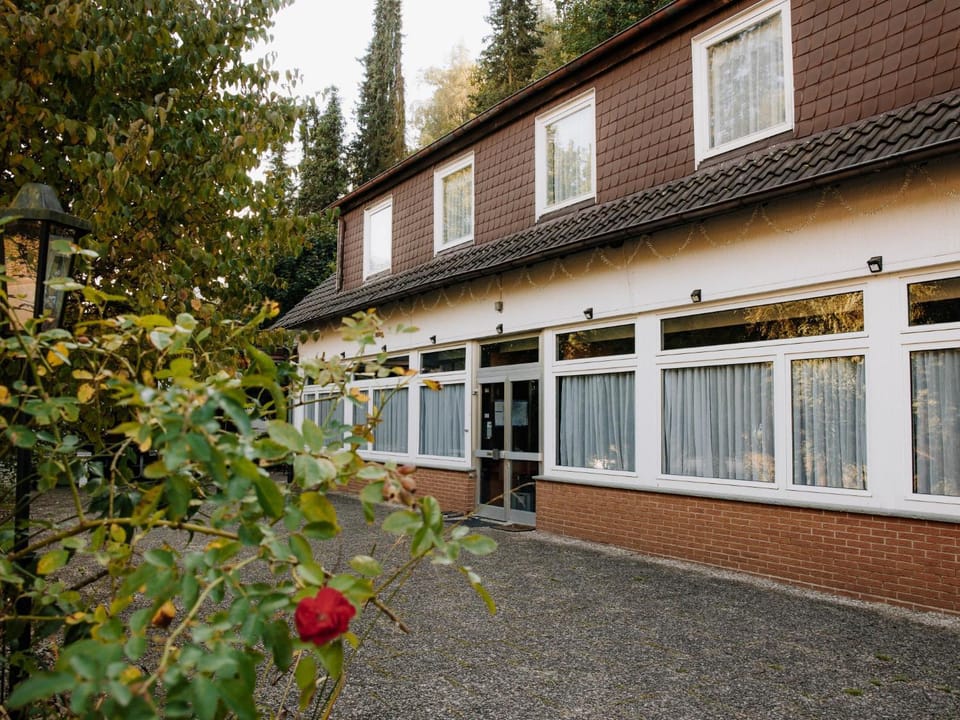 Property building, Summer