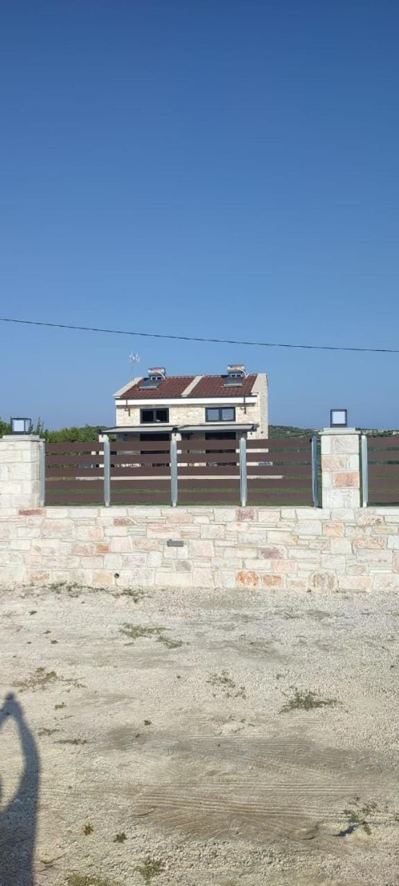 MiK & LENA Nature lodge in Halkidiki