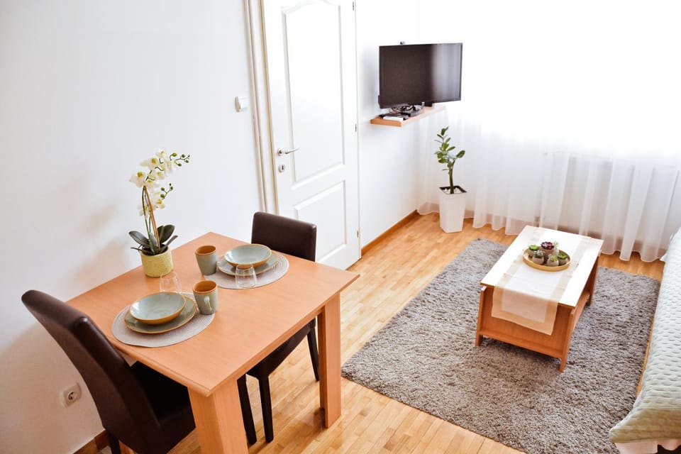 Iris Apartment in Novi Sad