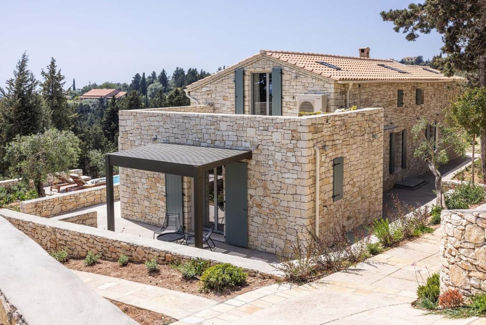 Bacchetta Magica by PaxosRetreats Villa in Peloponnese, Western Greece and the Ionian