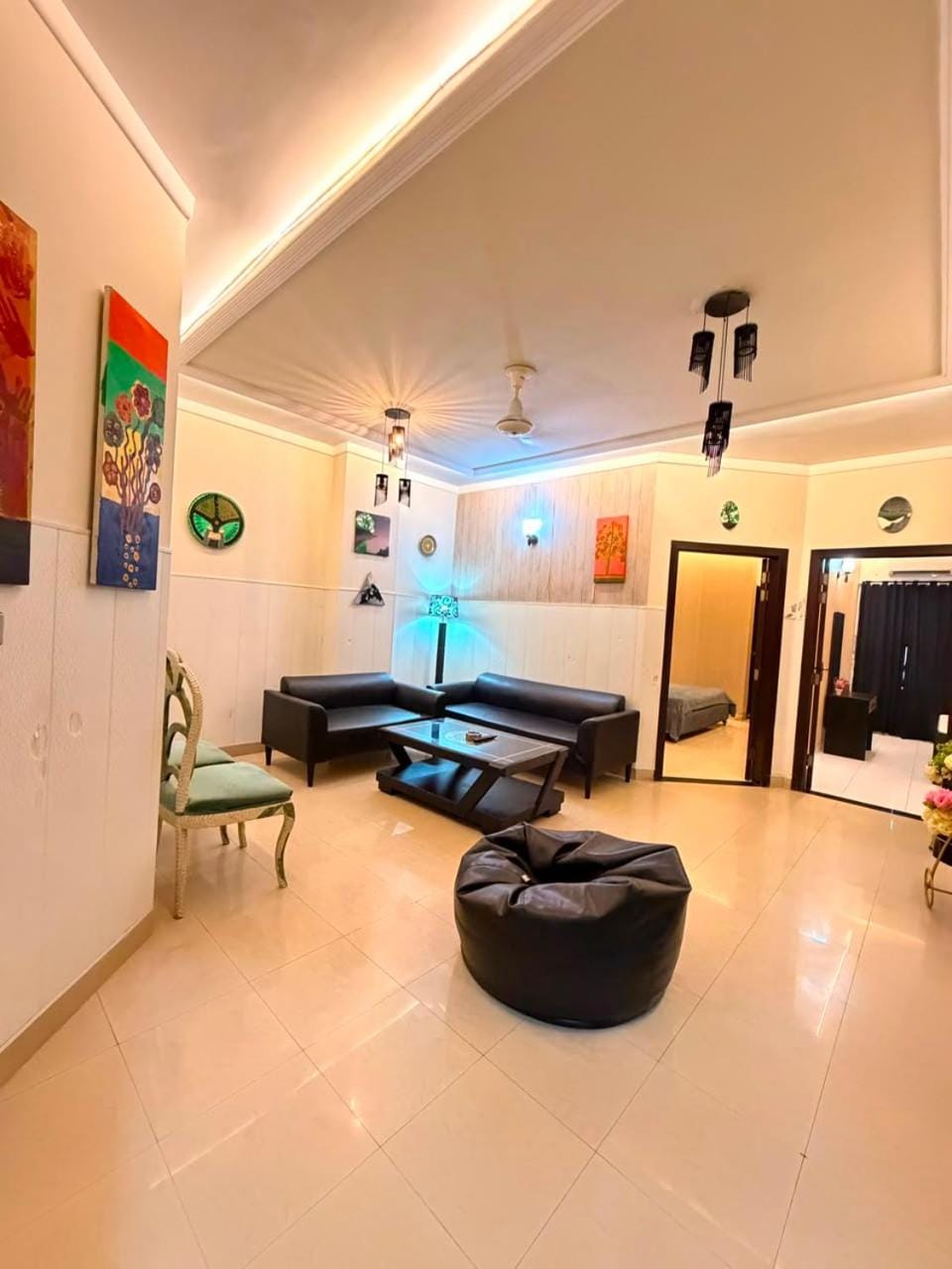 TV and multimedia, Living room, Seating area