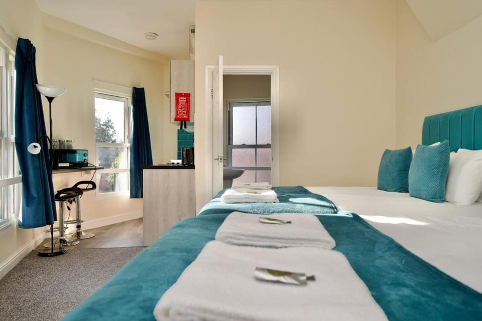 Belgrade Lodge Studio 6 - City Centre, Parking, Netflix, Superfast WiFi Apartment in Coventry