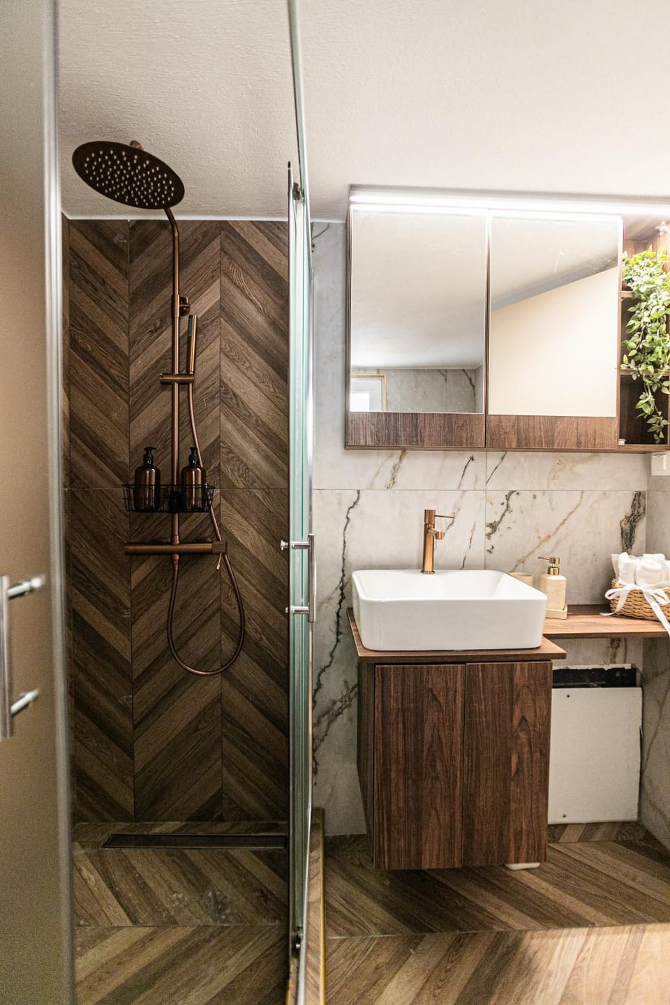 Shower, Bathroom