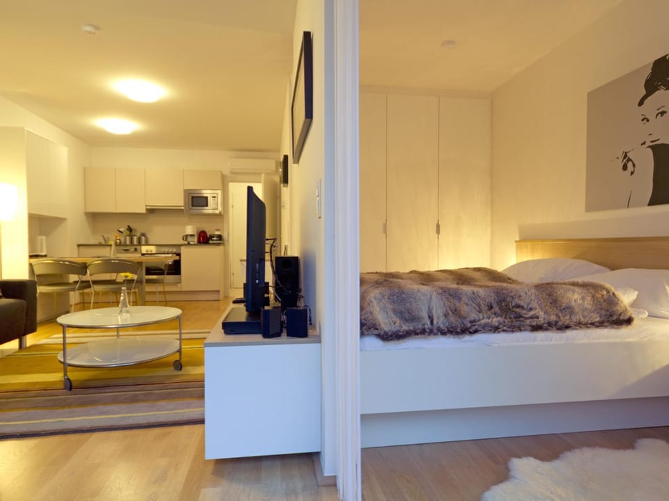 Living room, Bedroom