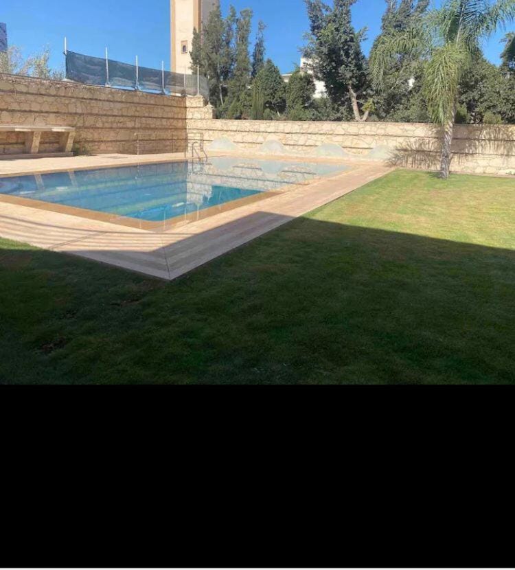 Garden, Swimming pool