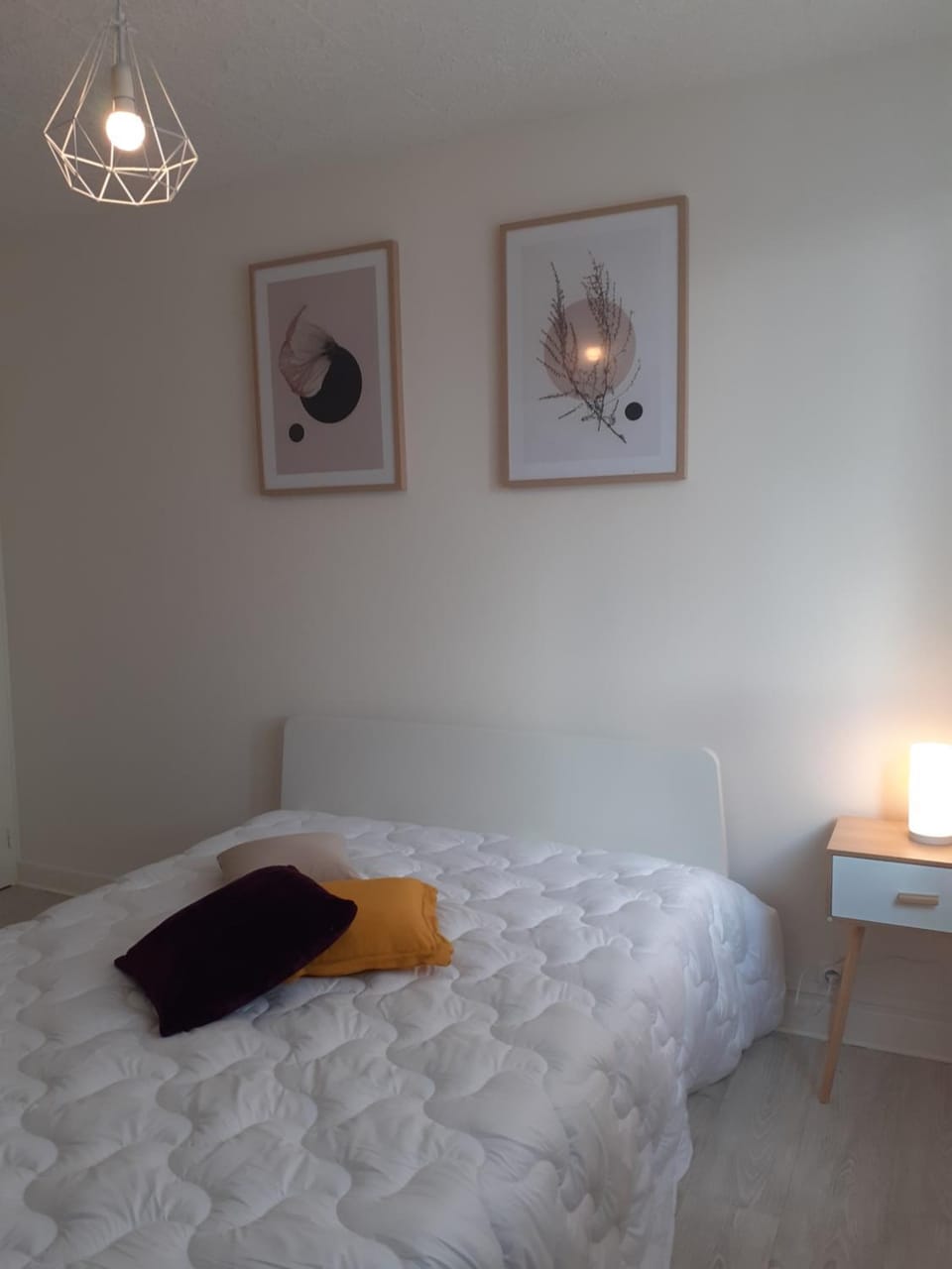 Un appartement lumineux avec vue exceptionnelle avec 3 chambres Apartment in Valence