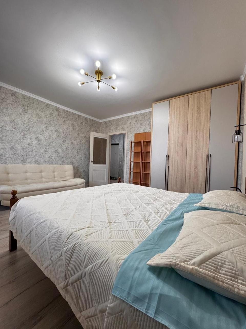 Bed, Photo of the whole room, Bedroom, wardrobe
