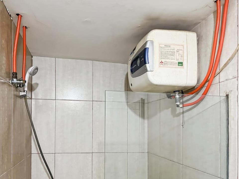 Strategic MTH Square Apt 1BR Pool & Gym Apartment in Jakarta