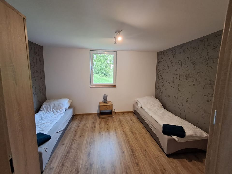 Pokoje Gościnne Kurza Zagroda 2 Apartment in Lower Silesian Voivodeship