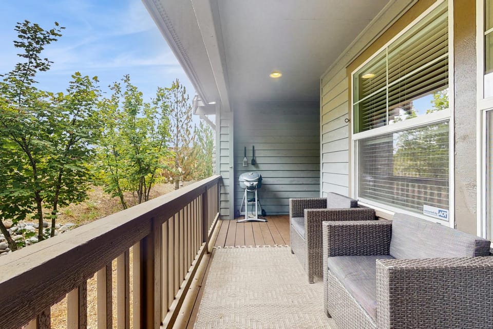 Ridgeview Retreat Apartment in Roslyn