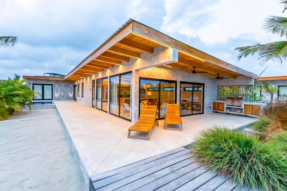 Seabird Villa 11 Villa in Stann Creek District