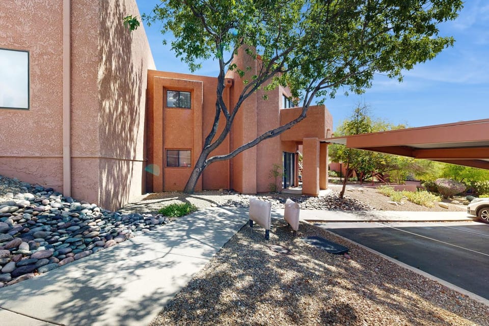 Mtn-View Condo w/ Resort Amenities in Tucson! House in Catalina Foothills