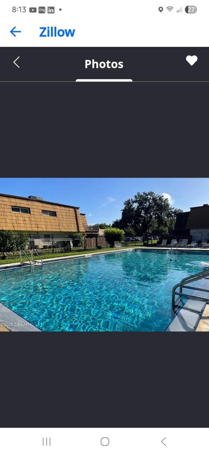 Swimming pool, sunbed