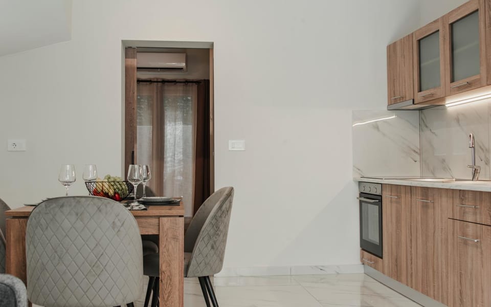 Komis Yard House, luxury apartment, Zakynthos Apartment in Zakynthos