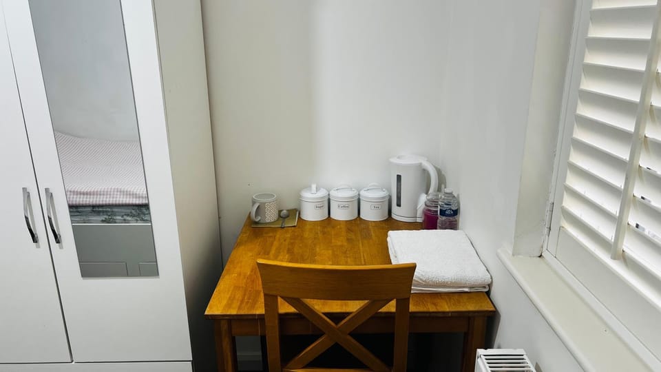 Budget Stay In Luton 01 R Bed and Breakfast in Luton