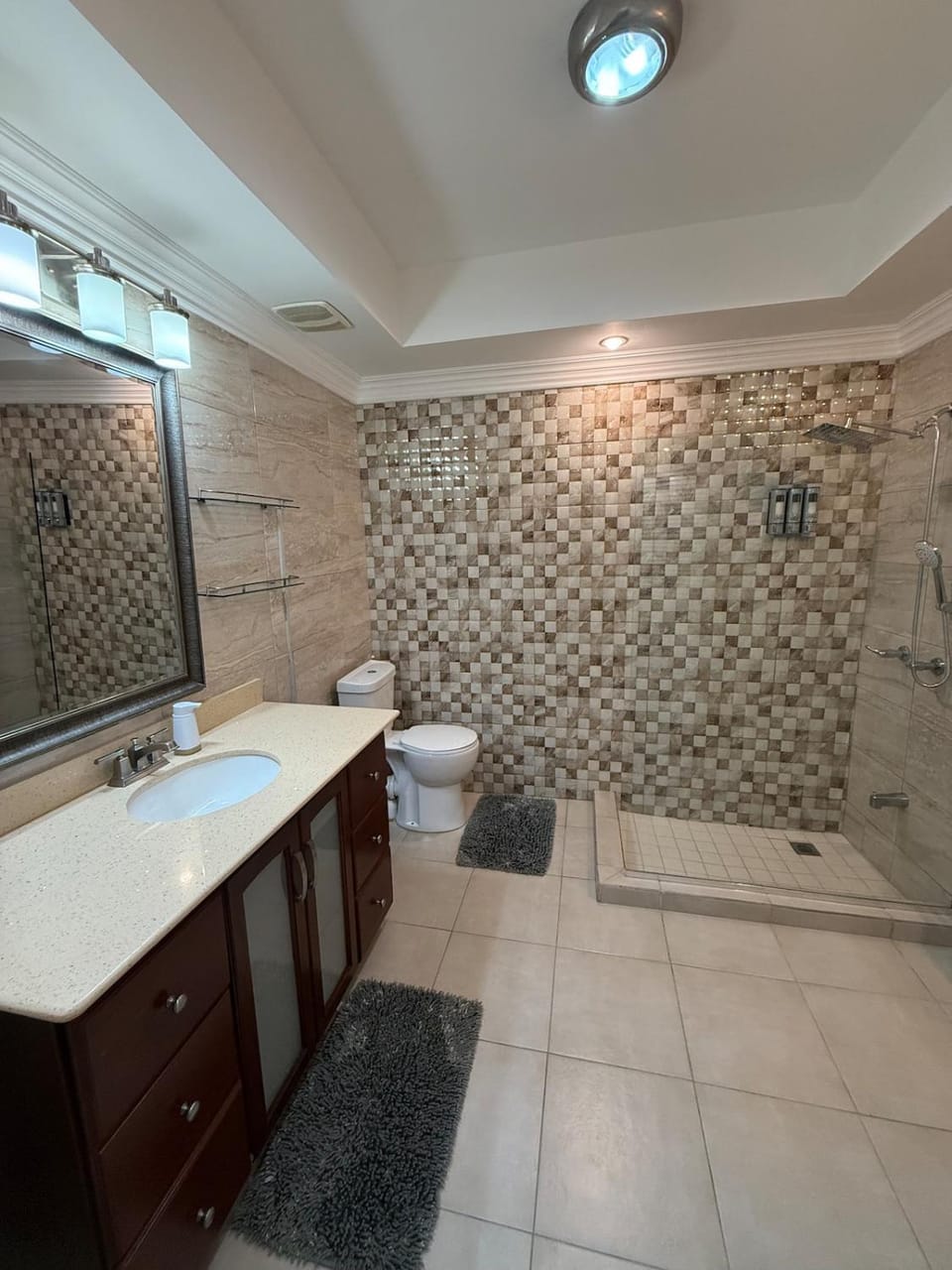 Veroniques House Two Bedroom Woodbrook Apartment- Prime location Apartment in Port of Spain Corporation