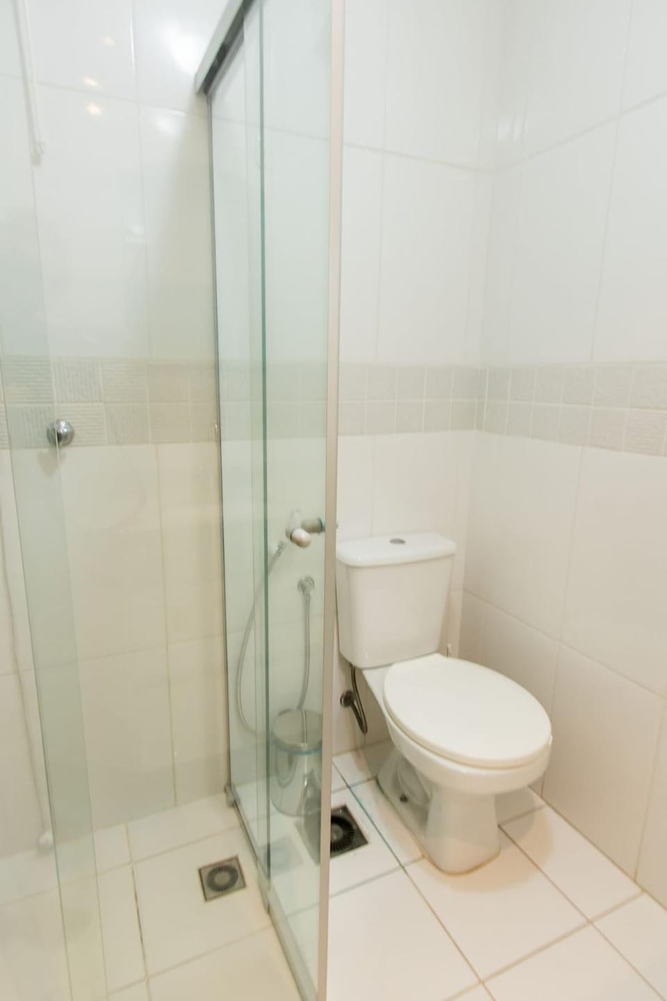 Flat completo com piscina e academia no Setor Bueno em Goiânia Apartment in Goiania