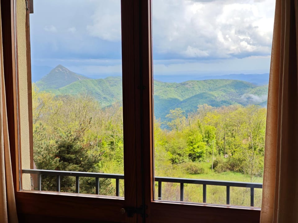 Natural landscape, View (from property/room)