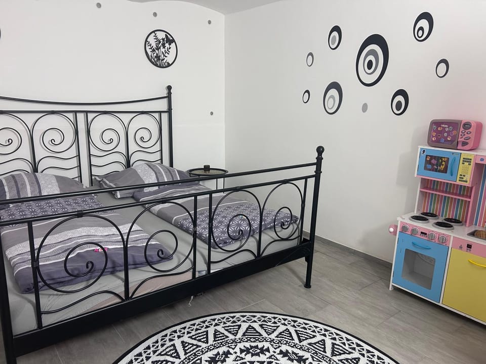 Mezi Stromy Apartment in Thuringia, Germany