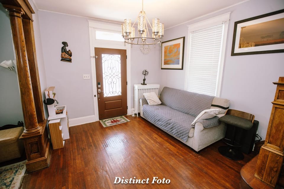 Vacation House DC Free Parking Apartment in District of Columbia