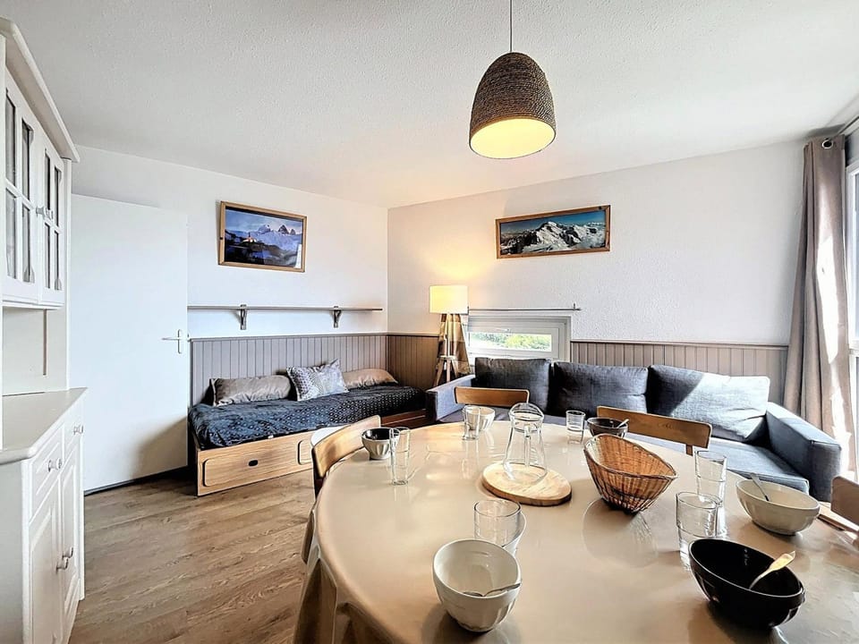 Le Corbier : Apt 6 pers, 43m², près des pistes - FR-1-267-309 Apartment in Villarembert