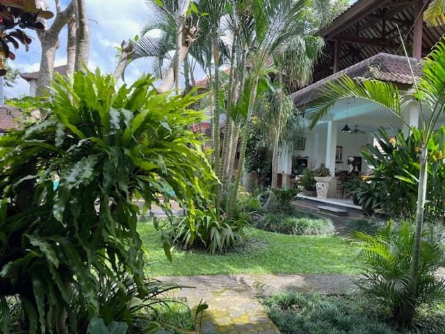 Garden, Garden view