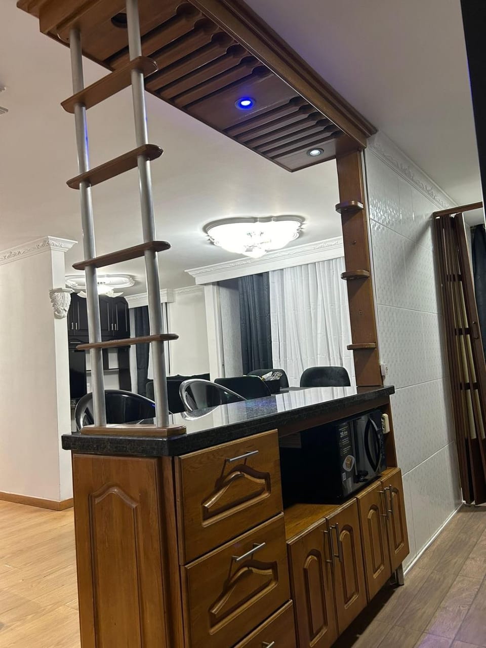 Luxurious Stay 2 Apartment in Bello