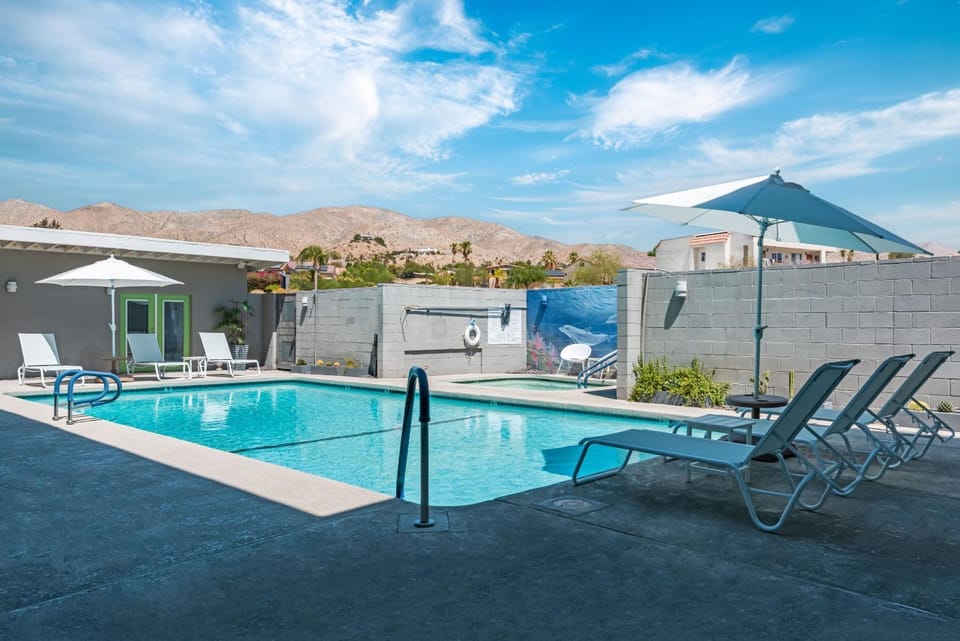 Desert Hot Springs Inn Inn in Desert Hot Springs