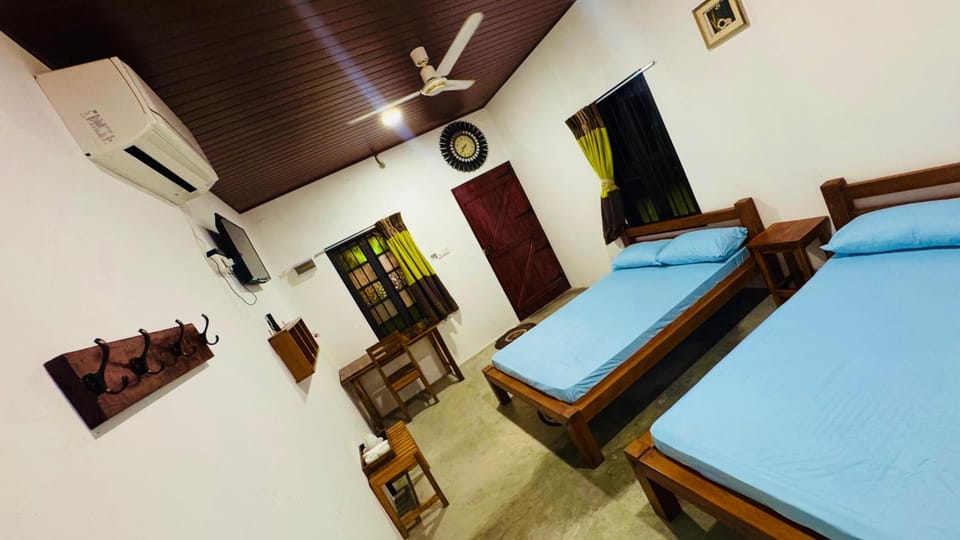Naval Paradise Villa and Holiday Home Bed and Breakfast in Sri Lanka