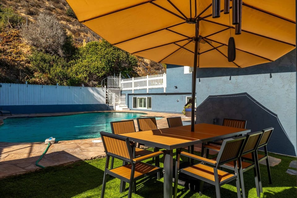 Huge House with Pool! Sleeps 16 - BBQ - Shuffleboard House in San Diego