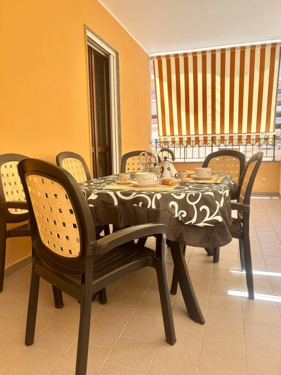 Balcony/Terrace, Balcony/Terrace, Dining area