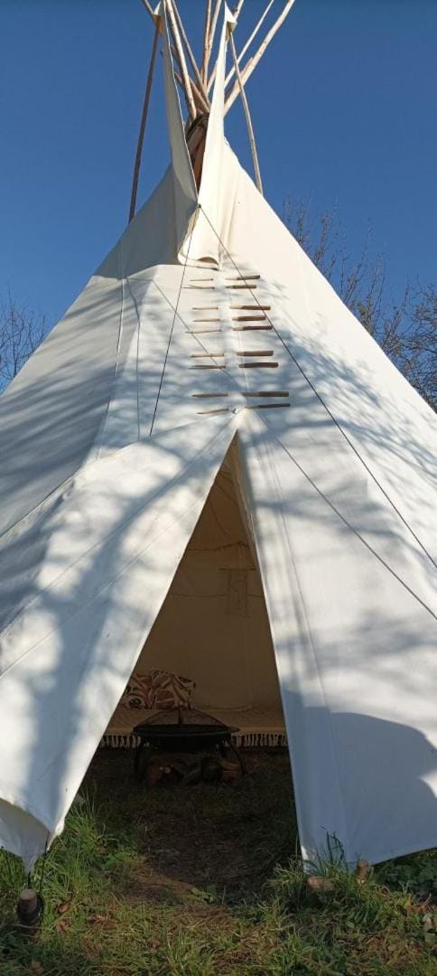 Teepee na Fléčku Luxury tent in South Moravian Region
