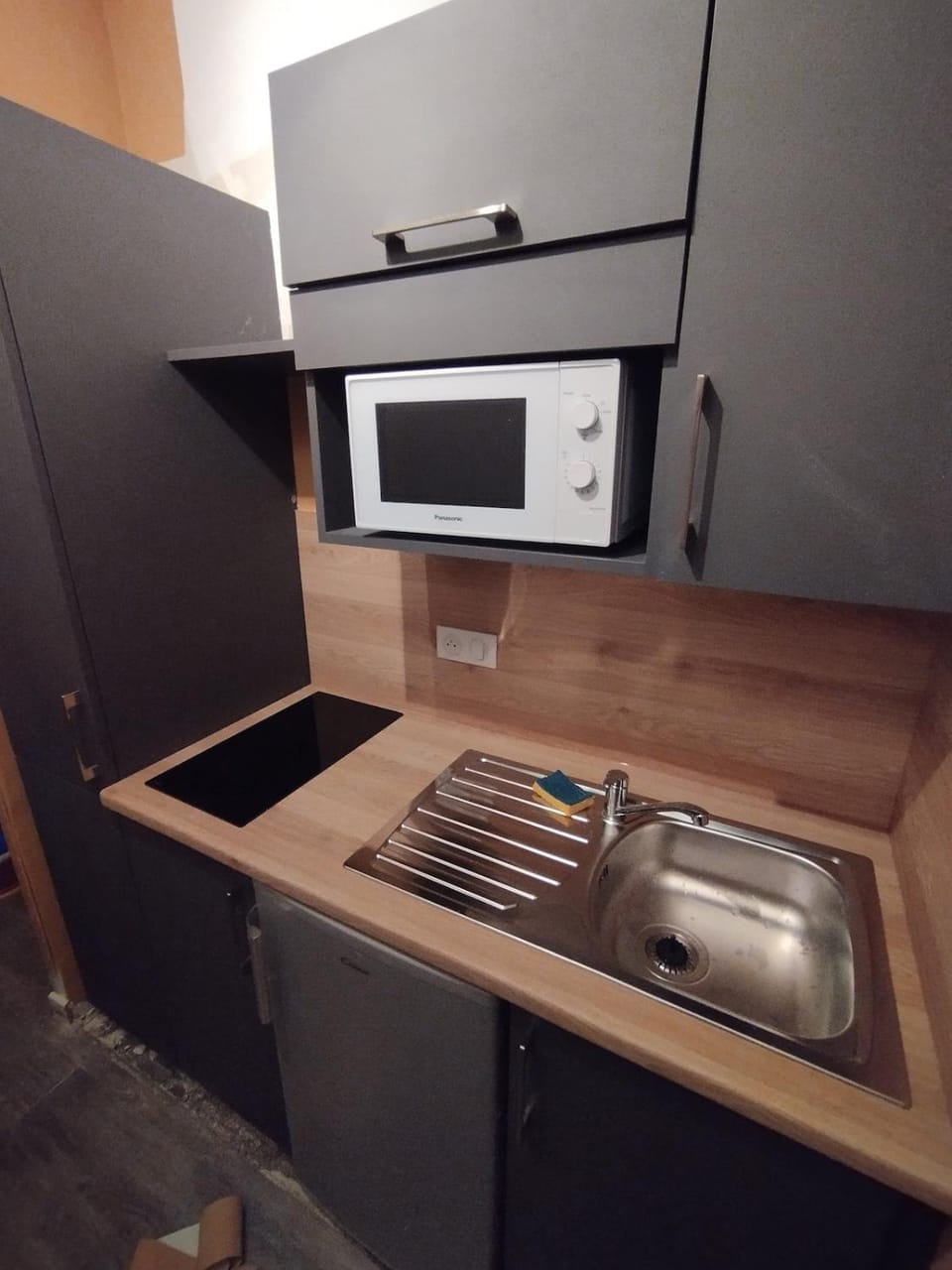 Small independent studios Apartment in Bourgogne-Franche-Comté