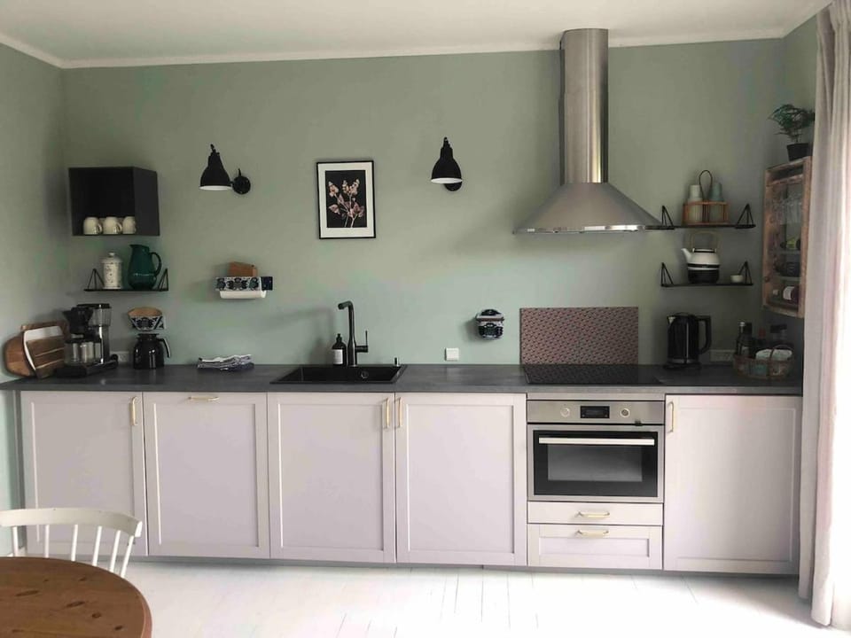 The Palm- Bright And Cozy 3- Bedroom Holiday Home With Private Terrasse & Garden, Brundby Apartment in Central Denmark Region