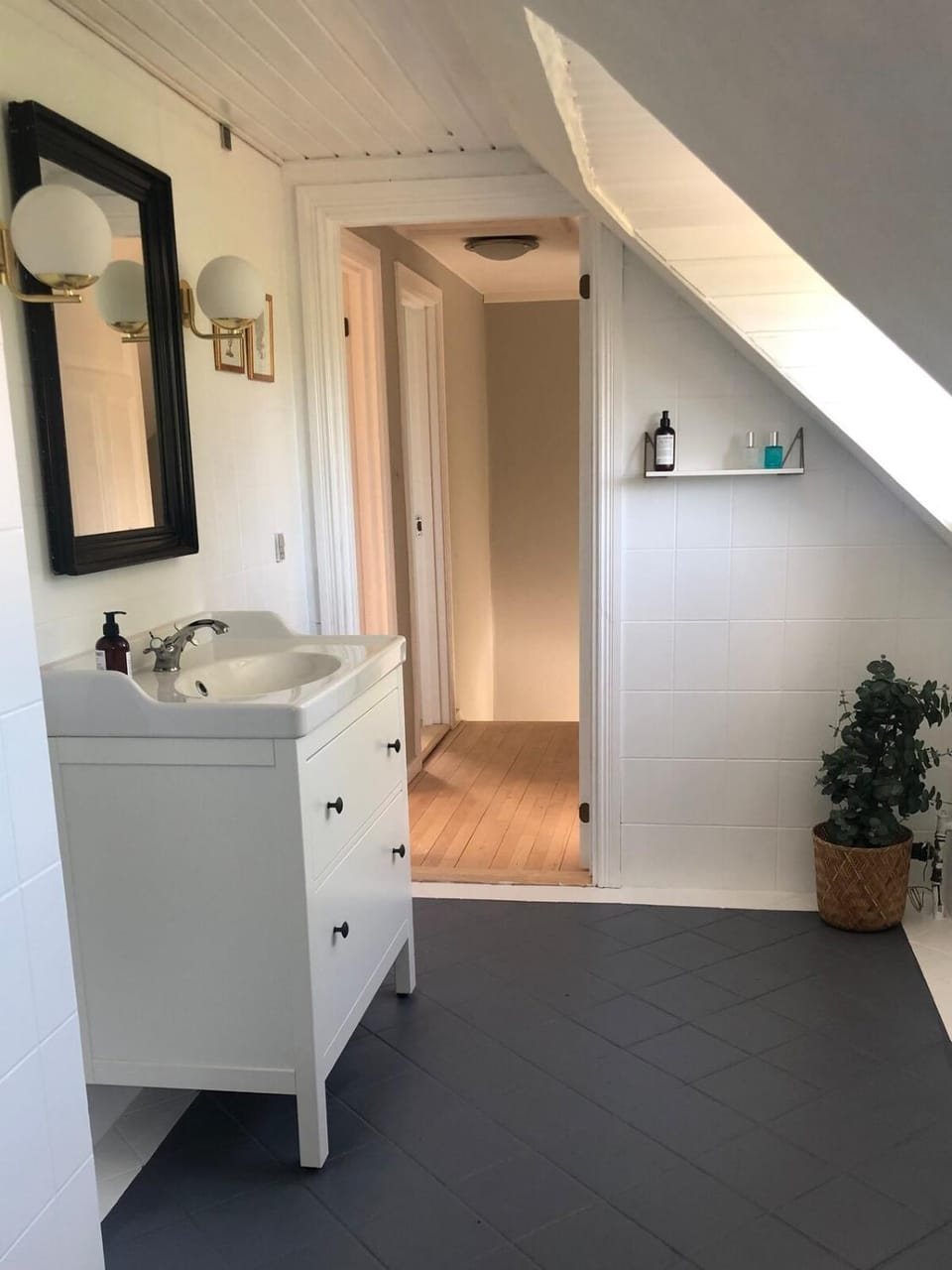 Stylish 3- bedroom Home with Garden & Terrace- Sleeps up to 6 guests Apartment in Region of Southern Denmark