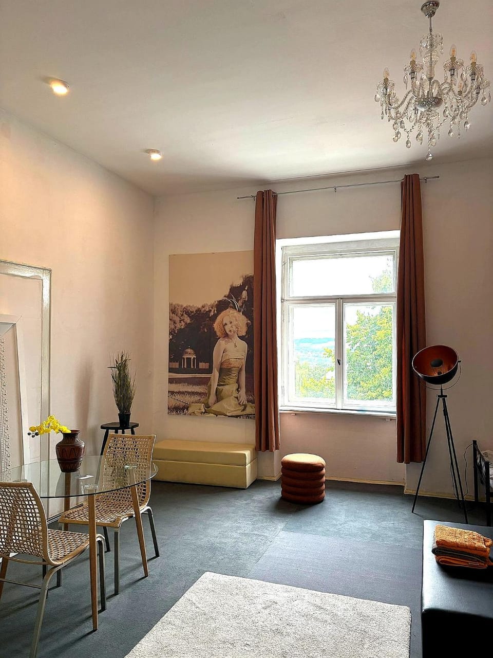 Nr 10 Modernes helles Ferienzimmer für vier Personen familienfreundlich mit gemeinsamer Dusche Vacation rental in Erzgebirgskreis