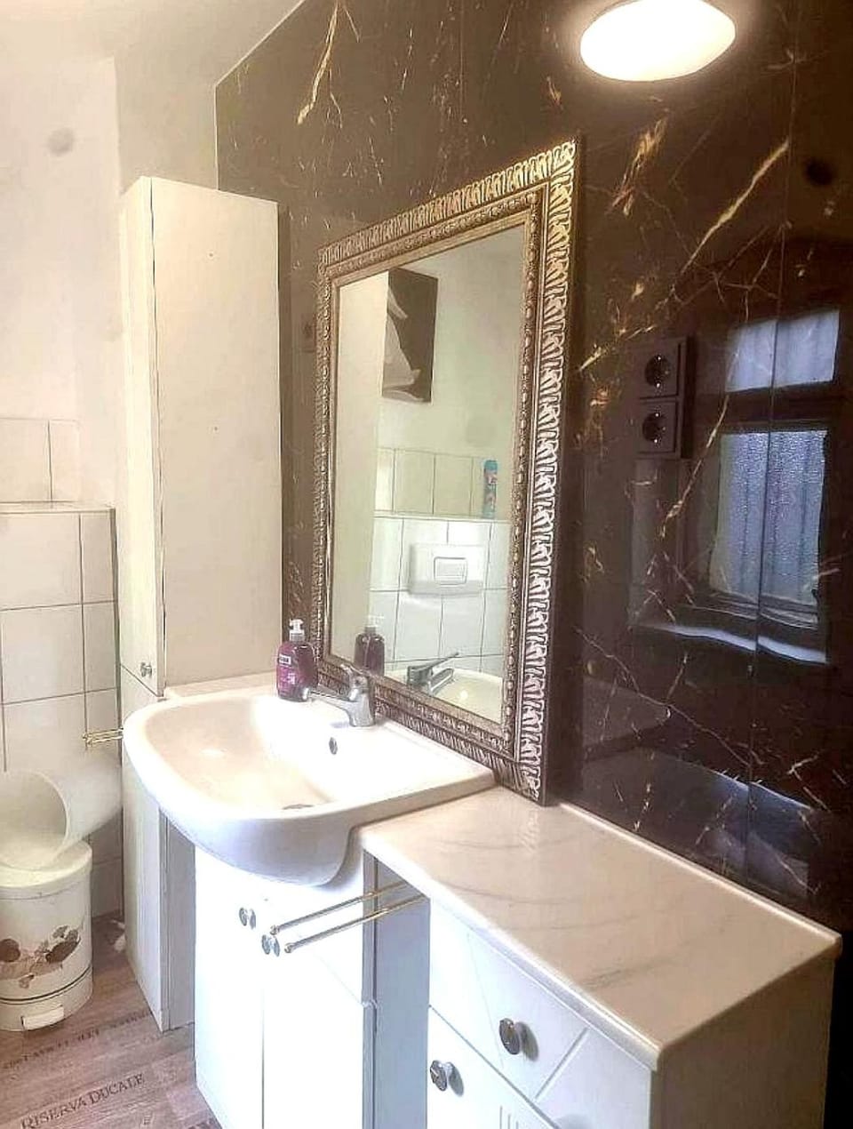 Nr 10 Modernes helles Ferienzimmer für vier Personen familienfreundlich mit gemeinsamer Dusche Vacation rental in Erzgebirgskreis