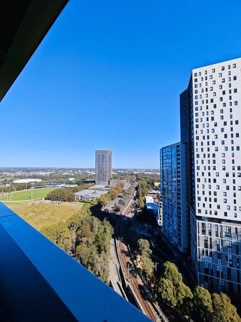 Skyline Comfort - Sydney Olympic Park Apartment in Sydney