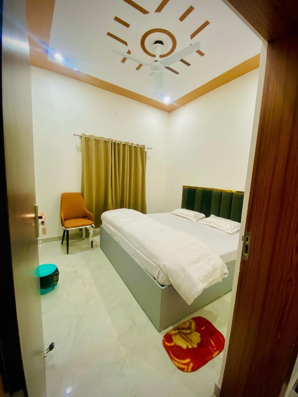 Shiva Home Stay Vacation rental in Uttar Pradesh