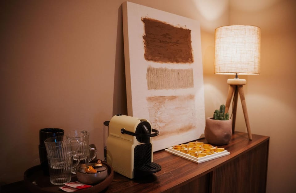 Naest - Authentic Escapes Grand House Apartment in Nijmegen