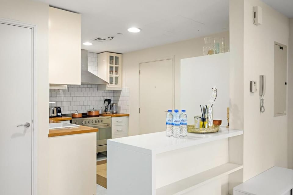FIRST CLASS 3BR Sea View Near JBR Beach Apartment in Dubai