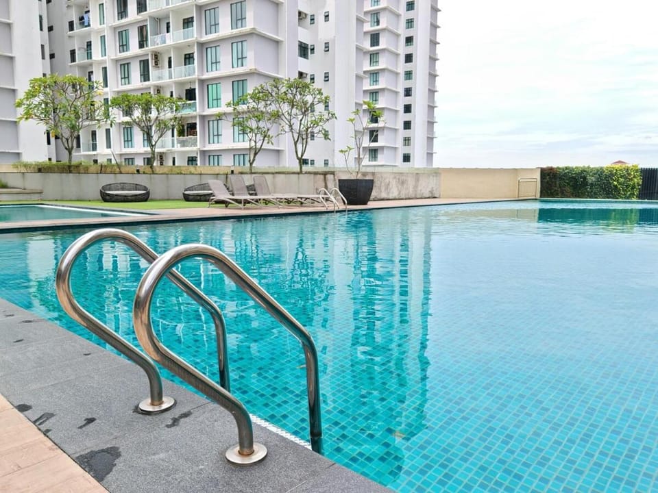 Paradigm Residence 10Pax 3R Lv25 Apartment in Johor Bahru