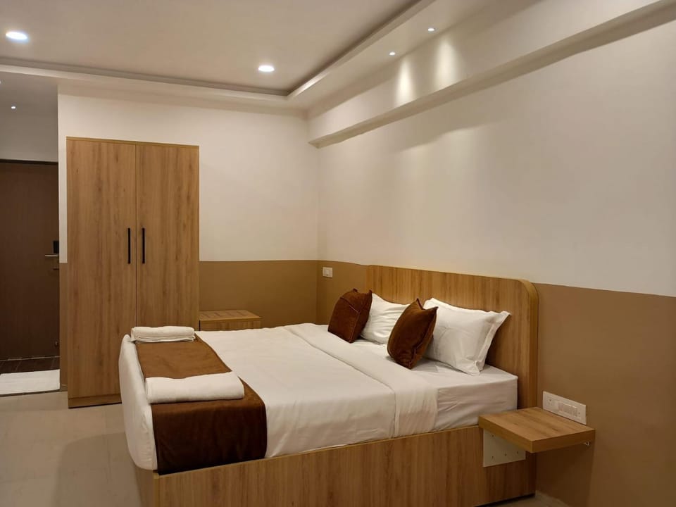 Hotel Sagar Presidency a unit of Buesoco Hospitality Pvt Ltd Hotel in Maharashtra