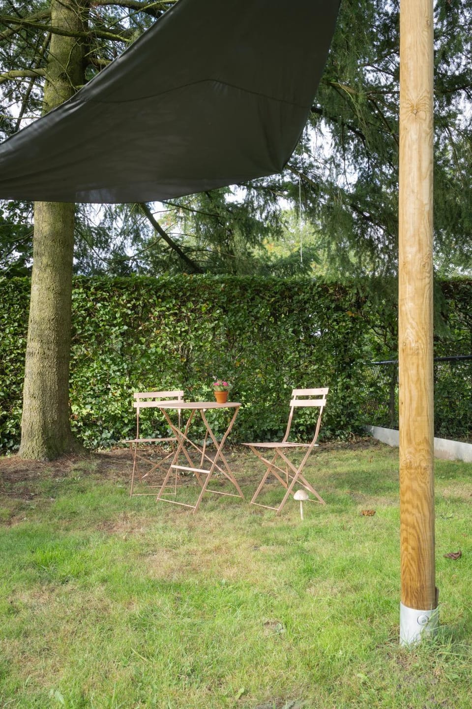 Octagoon Chalet in Flanders